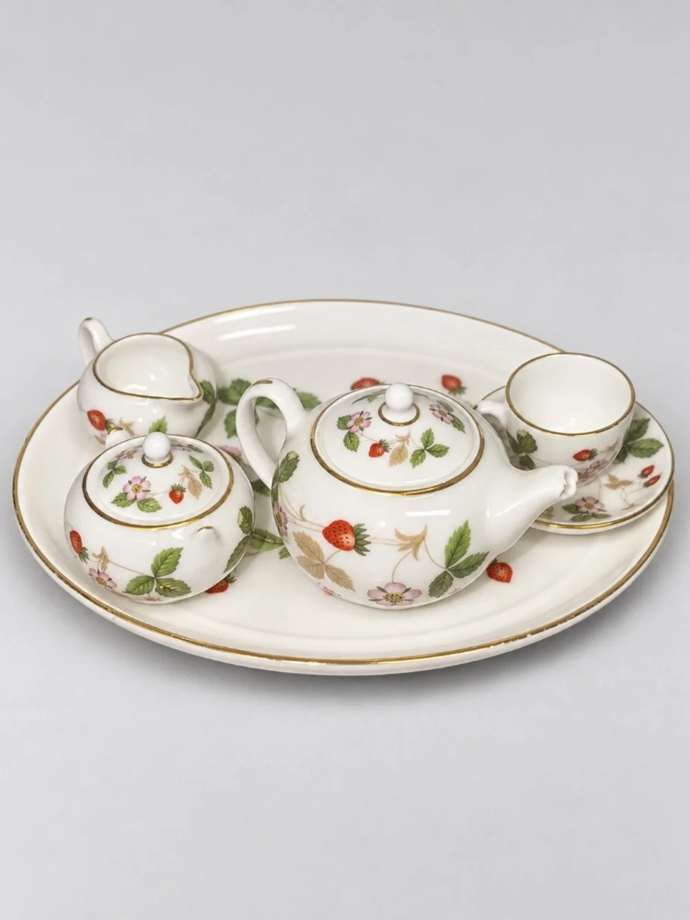 Wedgwood Wild Strawberry Miniature Tea Set England Tray Teapot China
